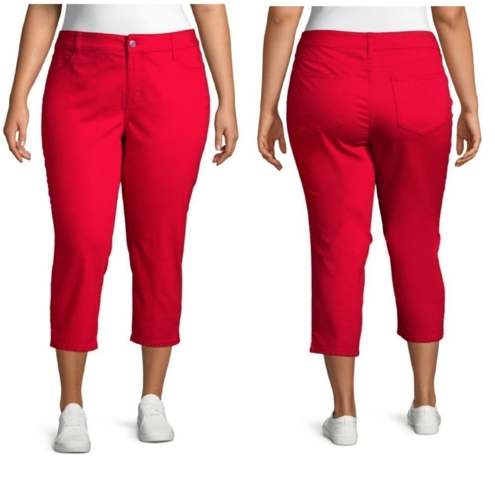 St. John's Bay Secretly Slender Mid Rise Plus Capris